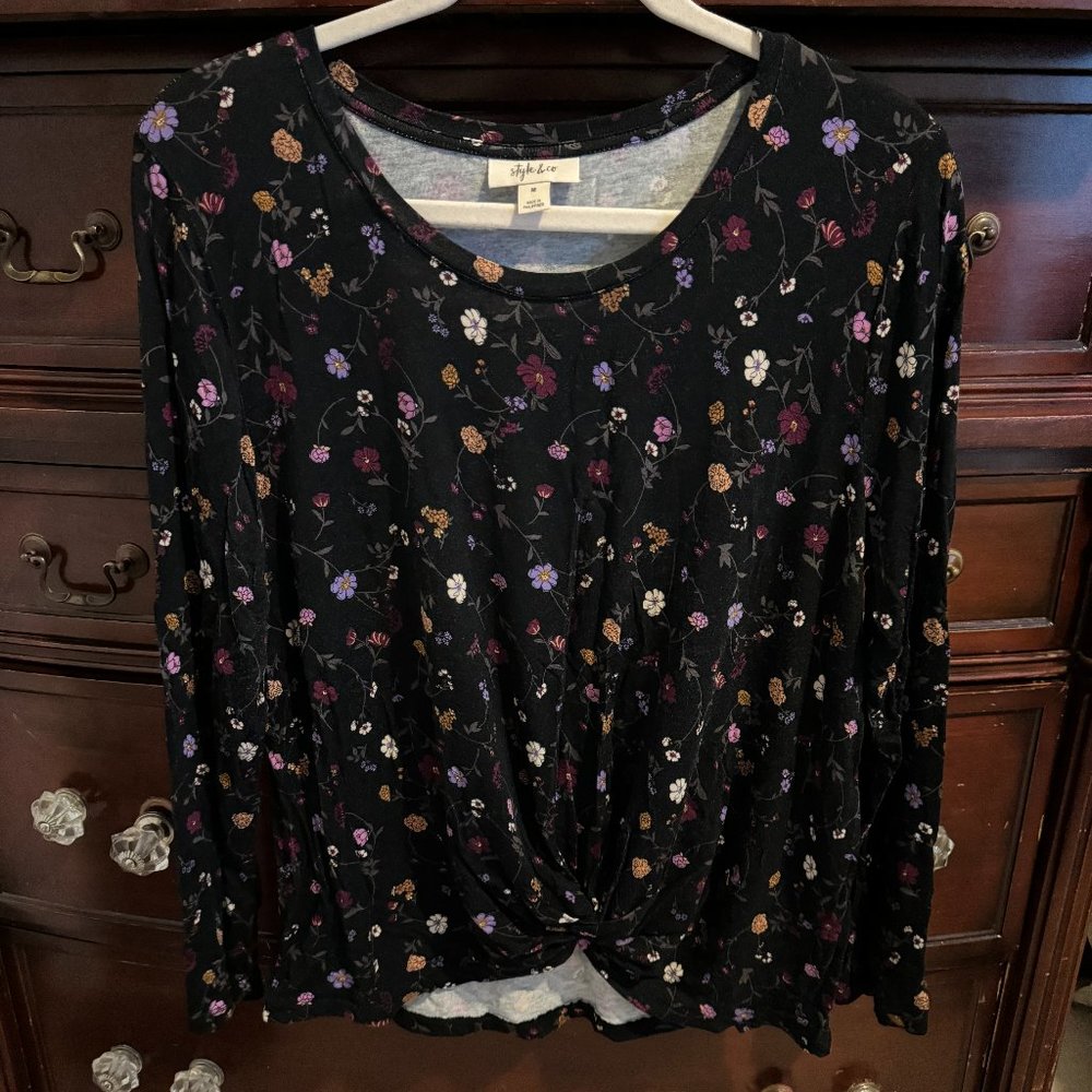Black Floral Knotted Hem Long Sleeve Top - Size M